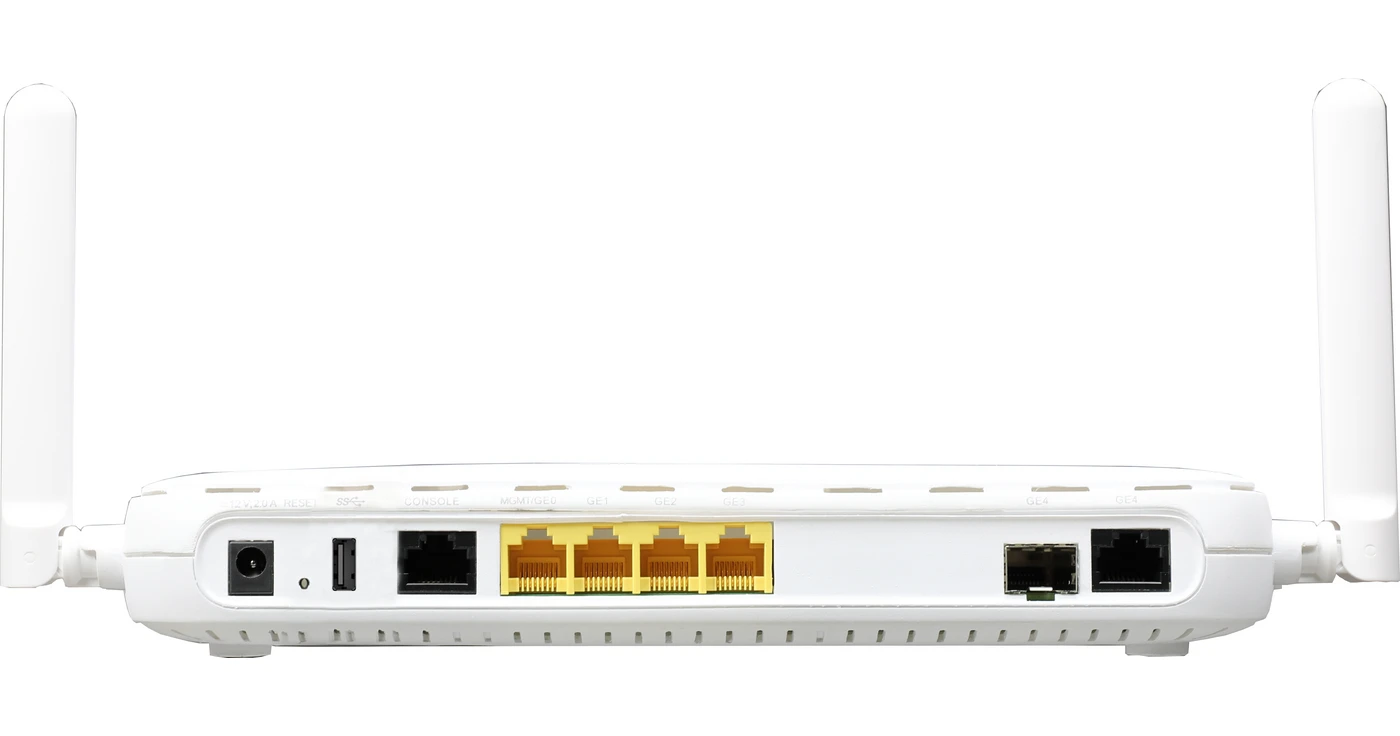 Маршрутизатор Huawei AR651, задняя сторона с портами